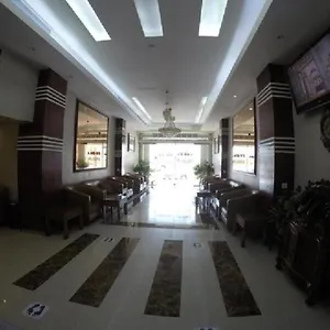 احجز هنا