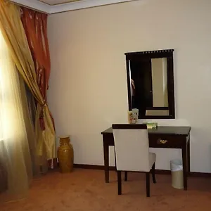 احجز هنا